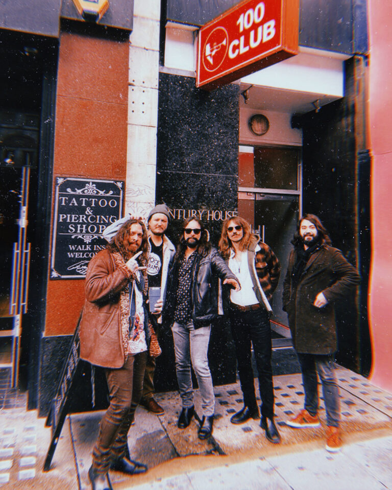 FullBand ChillingOutside100Club London 768x959